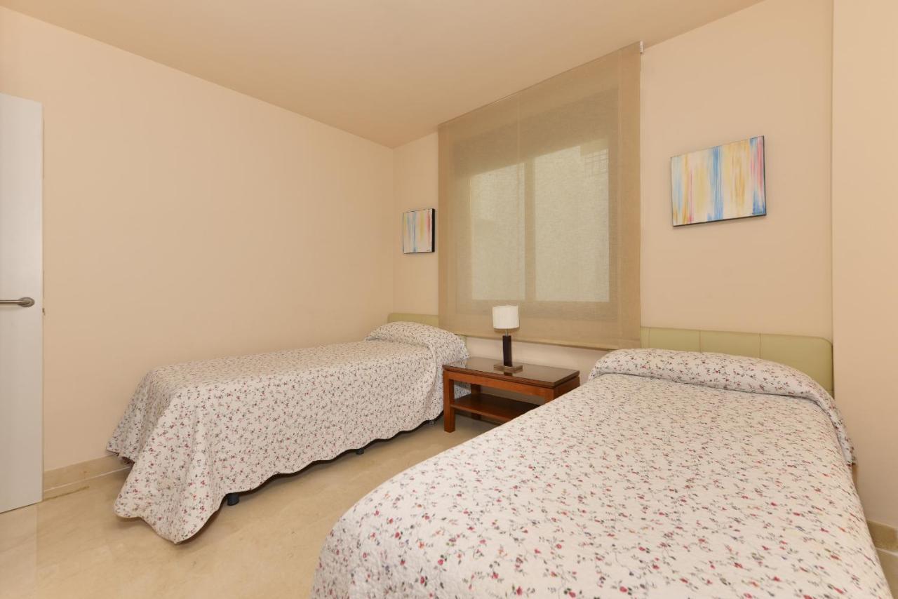 Apartamento De 2 Dormitorios En Torrox Costa Exterior foto